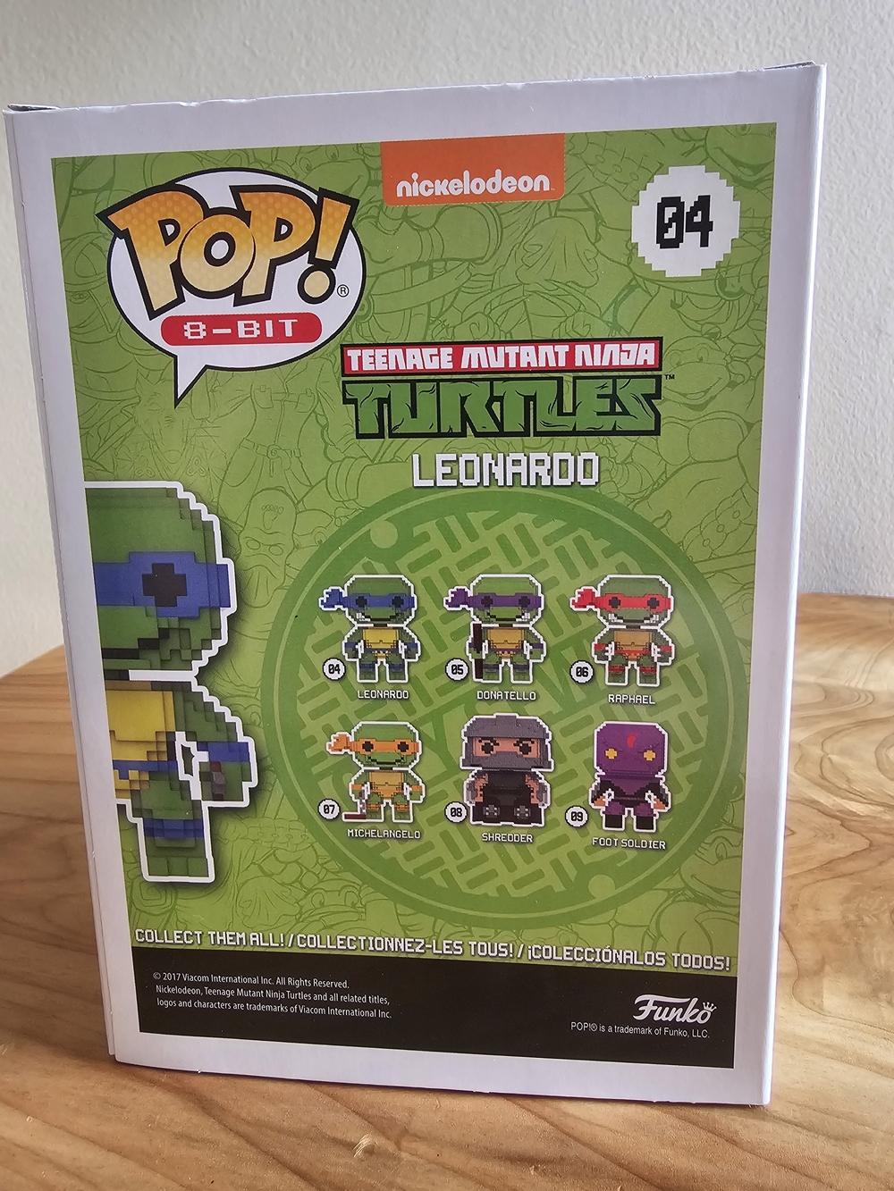 Funko Pop! 8-Bit Leonardo Vinyl Figure - Green Blue Yellow - Picture 4 of 6